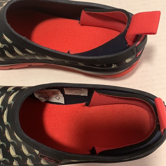 JOULES POP-ON RAIN SHOE size 7- great condition - Picture 8 of 11